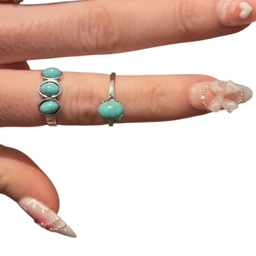 Elegant Silver and Turquoise Ring Set